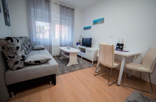 Canton 10 Apartment | Apartman Lucija