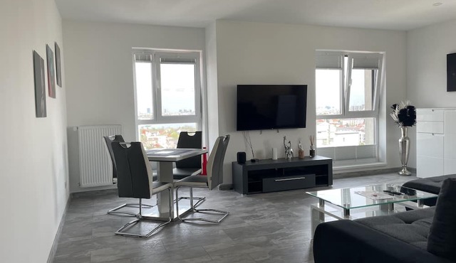 Marvelous 4 Room Penthouse W14-W15 in Bucharest