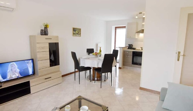 Apartment in Babići with Free Parking in Umag