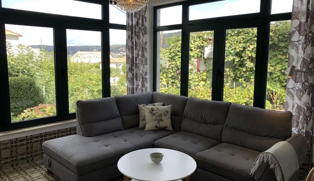 Apartment "Villa Kate" with a view of the water