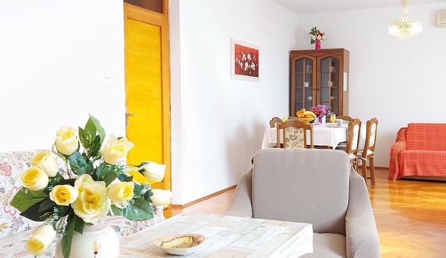 Holiday House Jure Senj mit Privatparkplatz in Senj