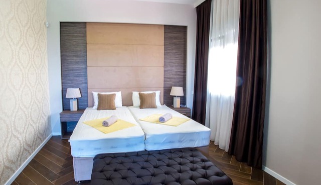 Luxury villa Imperial - with the vineyard views in Mostar