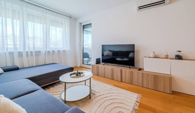 Meandar Zagreb Apt w/Garage & Terrace in Zagreb
