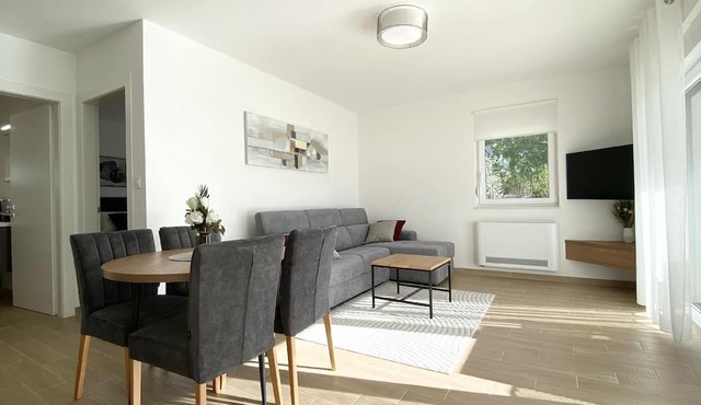 Apartment for 4 persons approx. 55 qm in Kremenići, Kvarner Bay (Krk) in Malinska