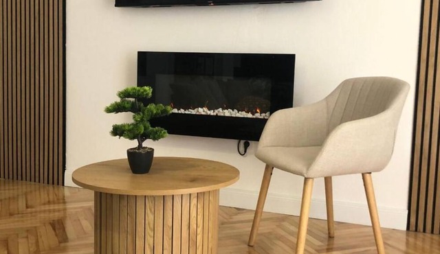 Luxury Apartment Ivo With Jacuzzi Near the Beach