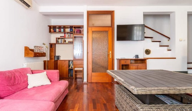 Villa Violeta 3 min walk to the beach in Split