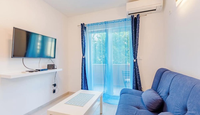 Apartment Karlo