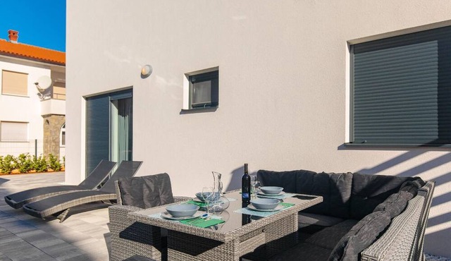 LuxArt City Spa Residence Krk