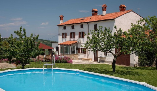 Boutique House Rustikana with pool Korte in Izola