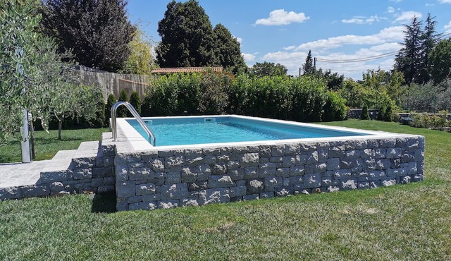 * SWIMMING POOL * WHIRLPOOL * PLAYGROUND * SAUNA * GARDEN* in Sezana