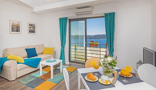Apartmani D & J