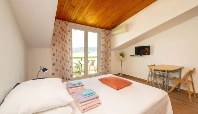 Apartment Šarić by Interhome