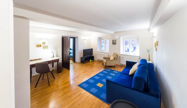 Stairway to the castle - apartment in the heart of historic centre in Ljubljana
