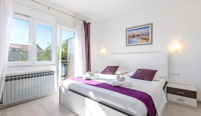 Awesome apartment in Kastel Stari with WiFi