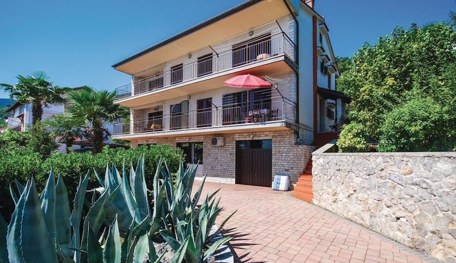 Pet friendly apartment in Lovran with WiFi