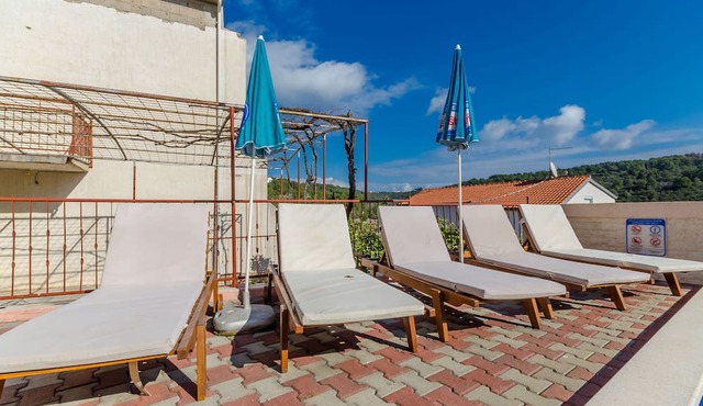 Apartments Vlado (46661-A1) - Okrug Gornji (Ciovo) in Okrug Gornji (Ciovo)