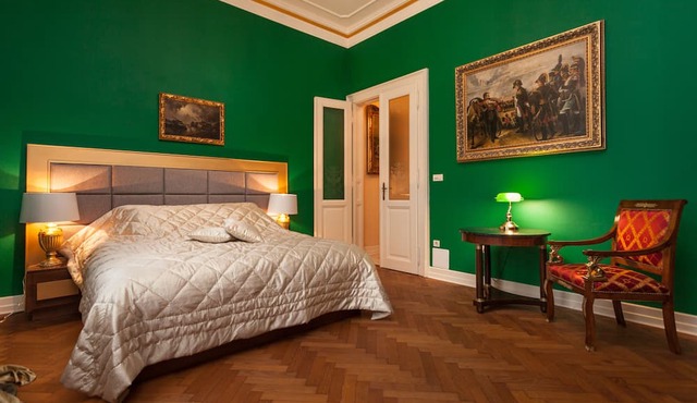 Filips Palace Luxurious Apartment in Ljubljana