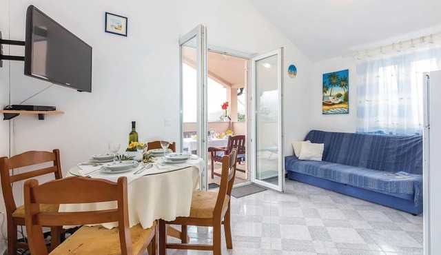 1 bedroom cozy apartment in Bakarac in Bakarac