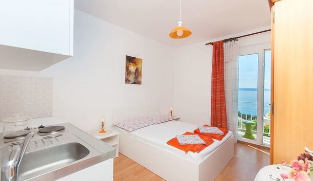 Apartments Zorka in Tucepi