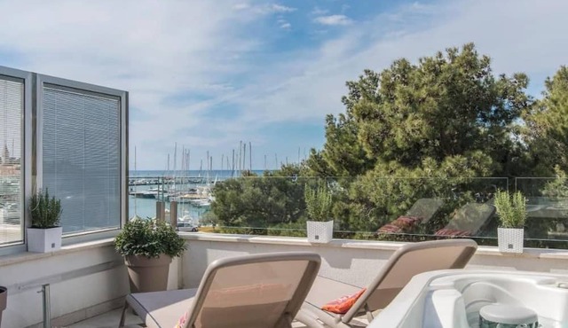 in Novigrad mit Whirlpool by Interhome in Novigrad (Istra)