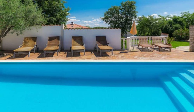 Pied-A-Terre by Interhome