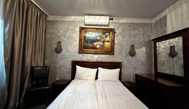 CROWN ROYAL APARTMENTS in Alba Iulia