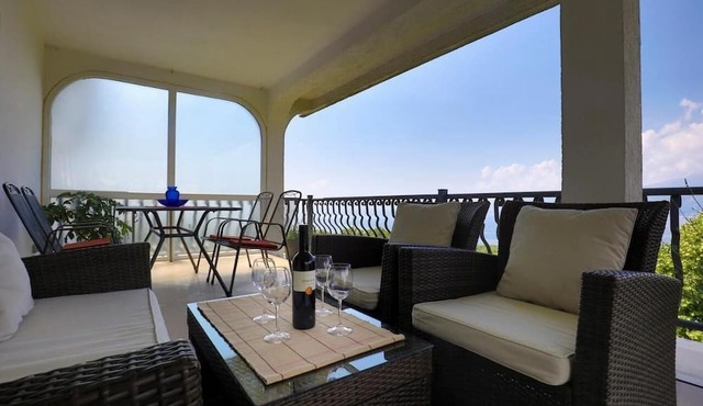 Two bedroom apartment with balcony and sea view Rijeka (A-27249-a)