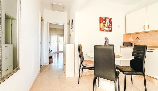 Apartment Lucia by Interhome