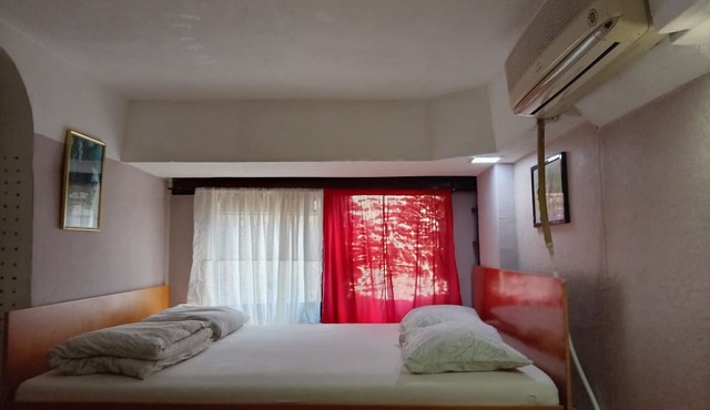 Cozy 1-bedroom apartment with WiFi, AC in beautiful Nis in Ниш