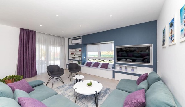 Scenic Elegant Trogir Villa with Pool - Five Bedroom Villa