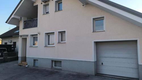 Apartment Maria Domžale in Ljubljana