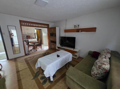 Apartmani Lukare in Vrellë