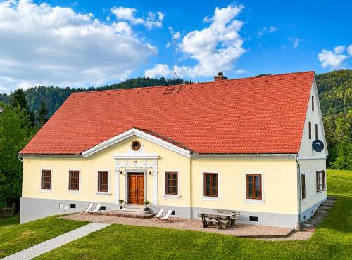 Rezidenca Korman in Fala