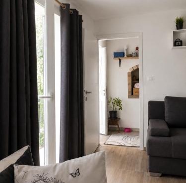 Yasmin Breeze Apartment