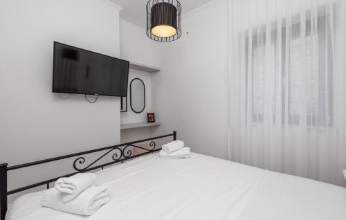 Charming Holiday Home with private heated pool in Jakišnica