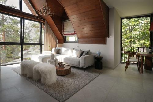 Gigi Mountain Home in Divcibare