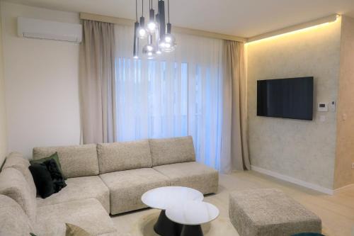 Fancy new 2bdrm ap free garage in Banja Luka