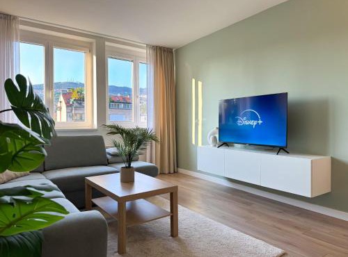 Bright modern apartment, 100m from Sarajevo City Hall & Old Town in Sarajevo