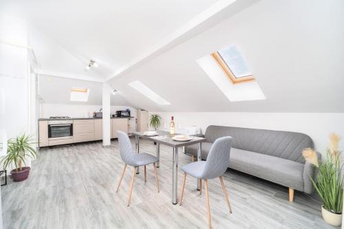Bloc nou cu parcare privata - Hella apartament in Timisoara