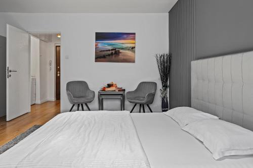 Garsoniera Regim Hotelier LUX Hanul Drumetului in Bucharest