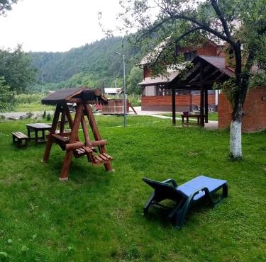 LIVADA AMELY in Gales