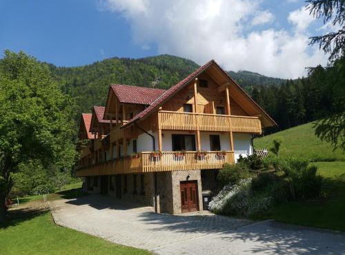 Turistična Kmetija Zgornji Zavratnik in Luče